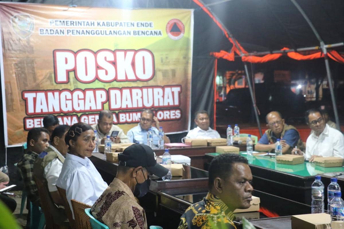 Gubernur NTT Melki Laka Lena terkait perpanjangan masa tanggap darurat gempa Flores di Nusa Tenggara Timur.