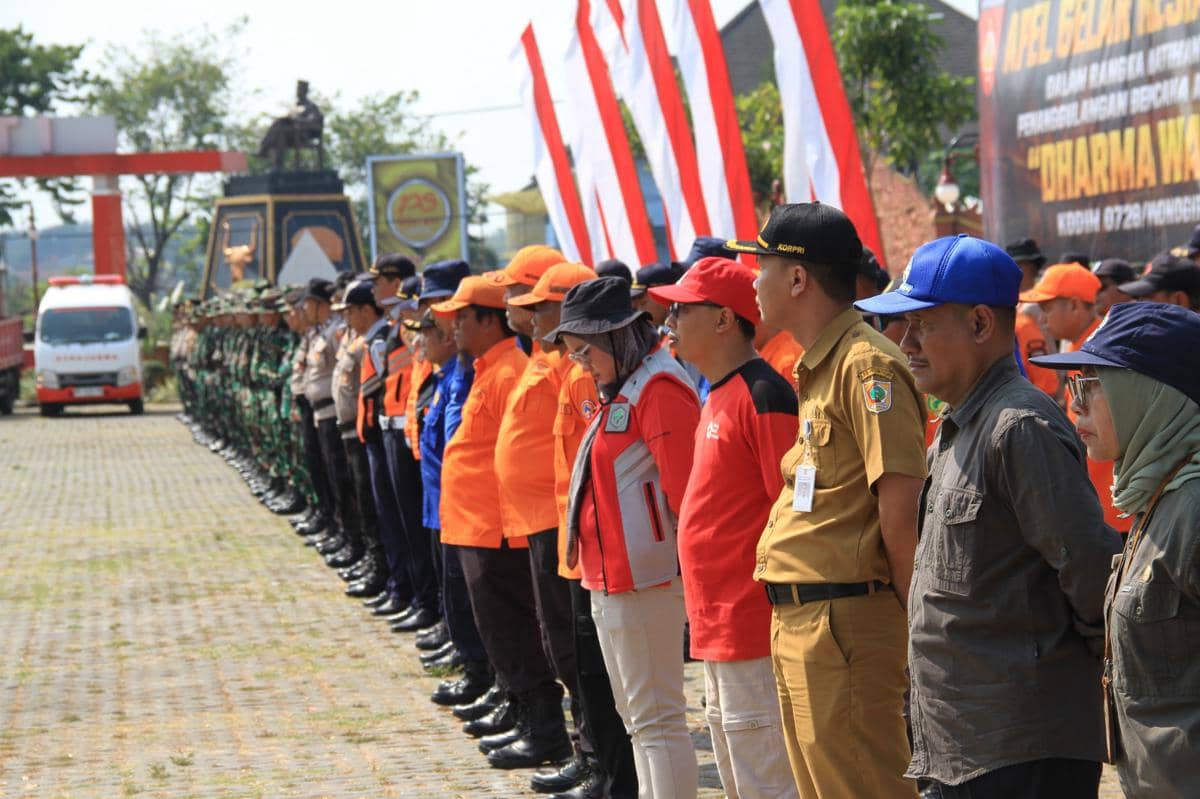 Siaga Karhutla Jateng, Para Babinsa Dikerahkan Patroli Semak-semak