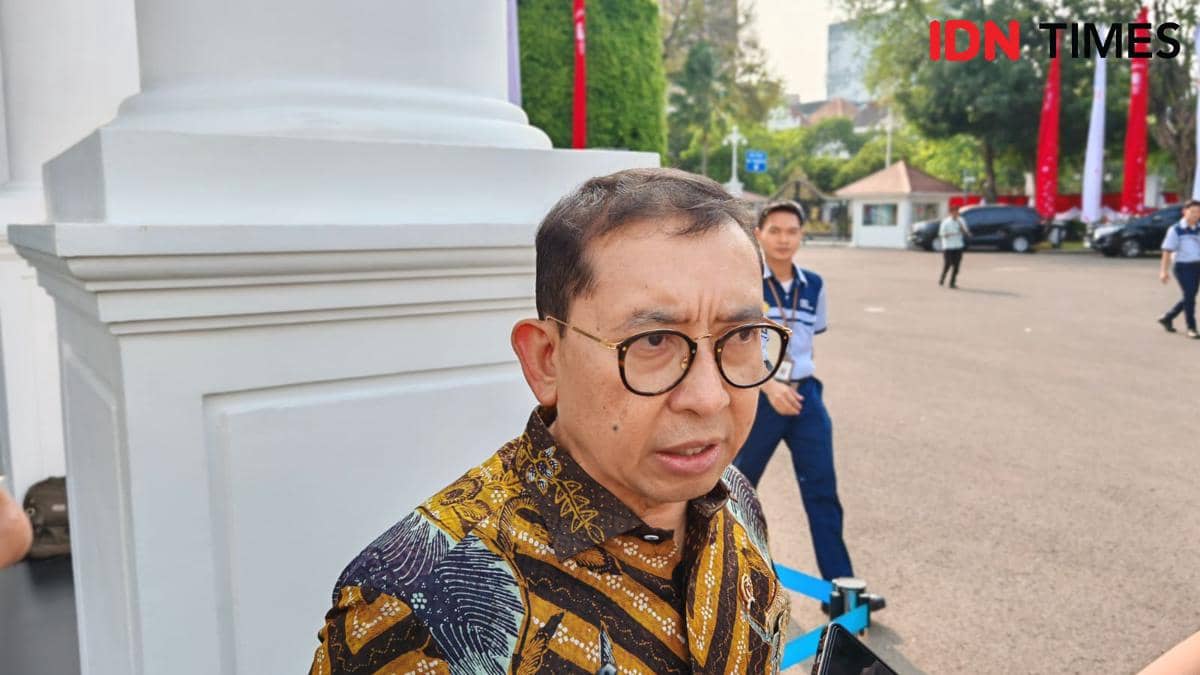 Prabowo Akan Revitalisasi Desa Adat Sade yang Kebakaran