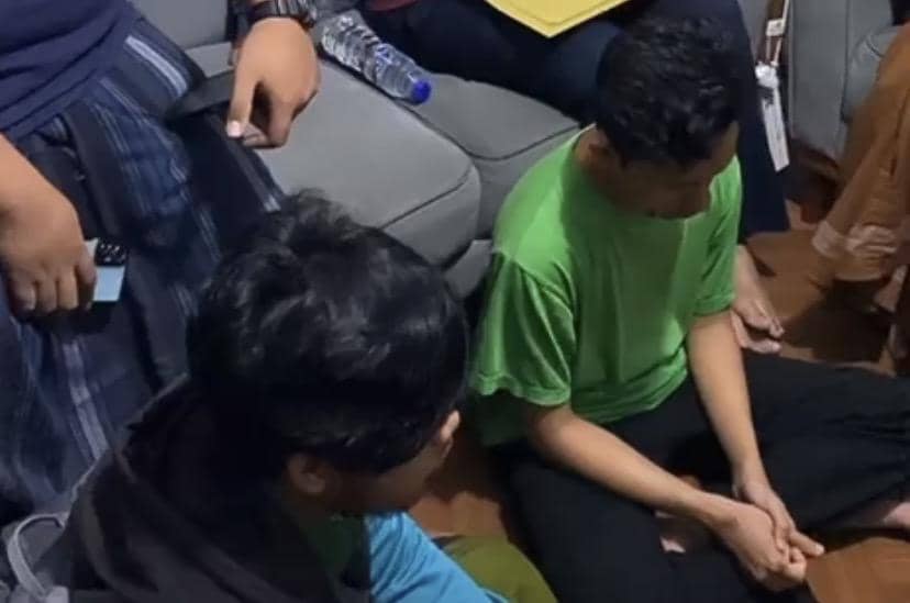 Kepergok Bermesraan Sesama Jenis, 2 Mahasiswa KKN di Cianjur Diamankan