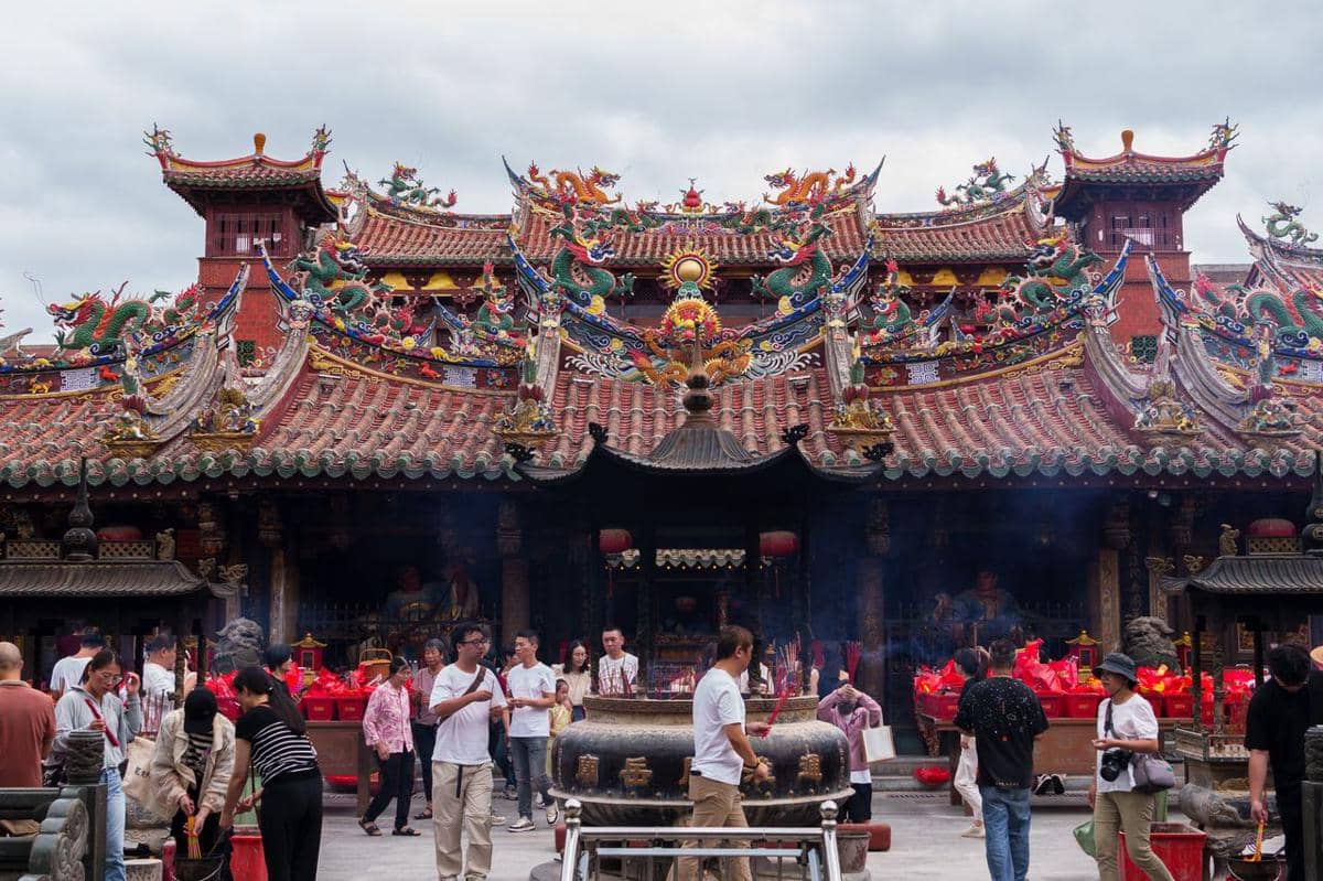 illustrasi vihara 