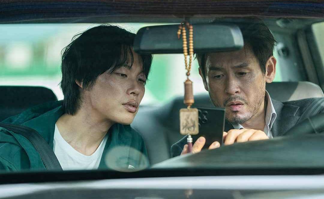 Ryu Jun Yeol dan Sul Kyung Gu di drama Mousetrap