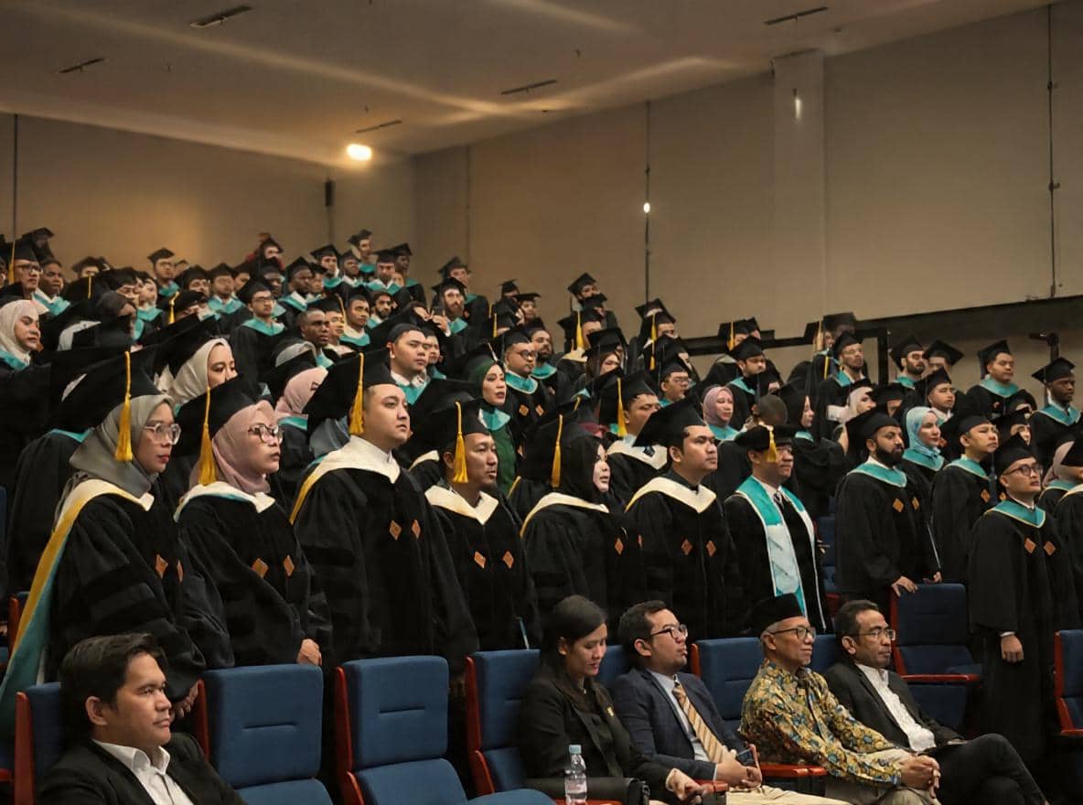 Perdana! UIII Luluskan 34 Doktor dari 22 Negara