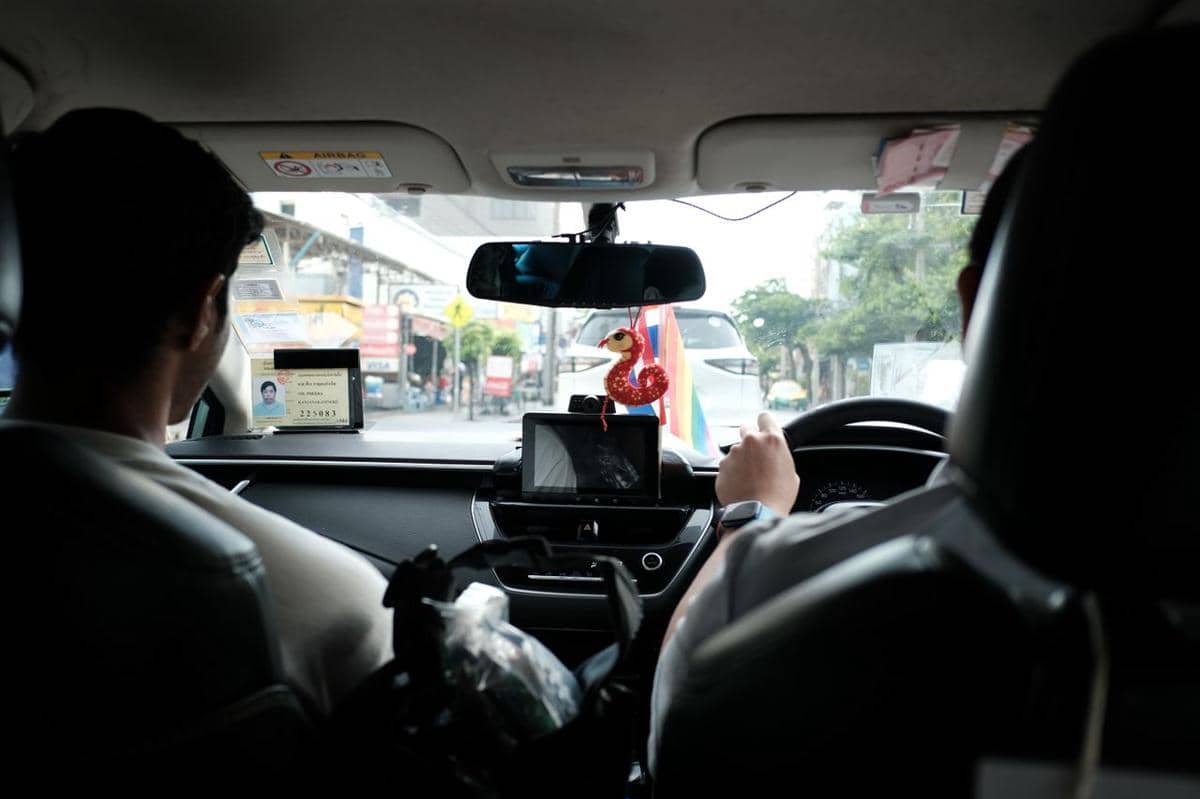 7 Kebiasaan yang Bikin Mobil Kumuh, Rutin Bersihkan, ya!