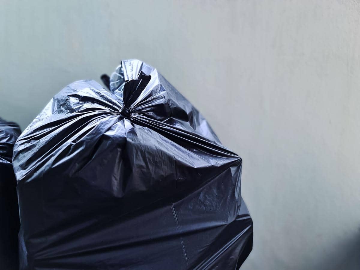 Seberapa Penting Membawa Trash Bag dalam Sebuah Pendakian?