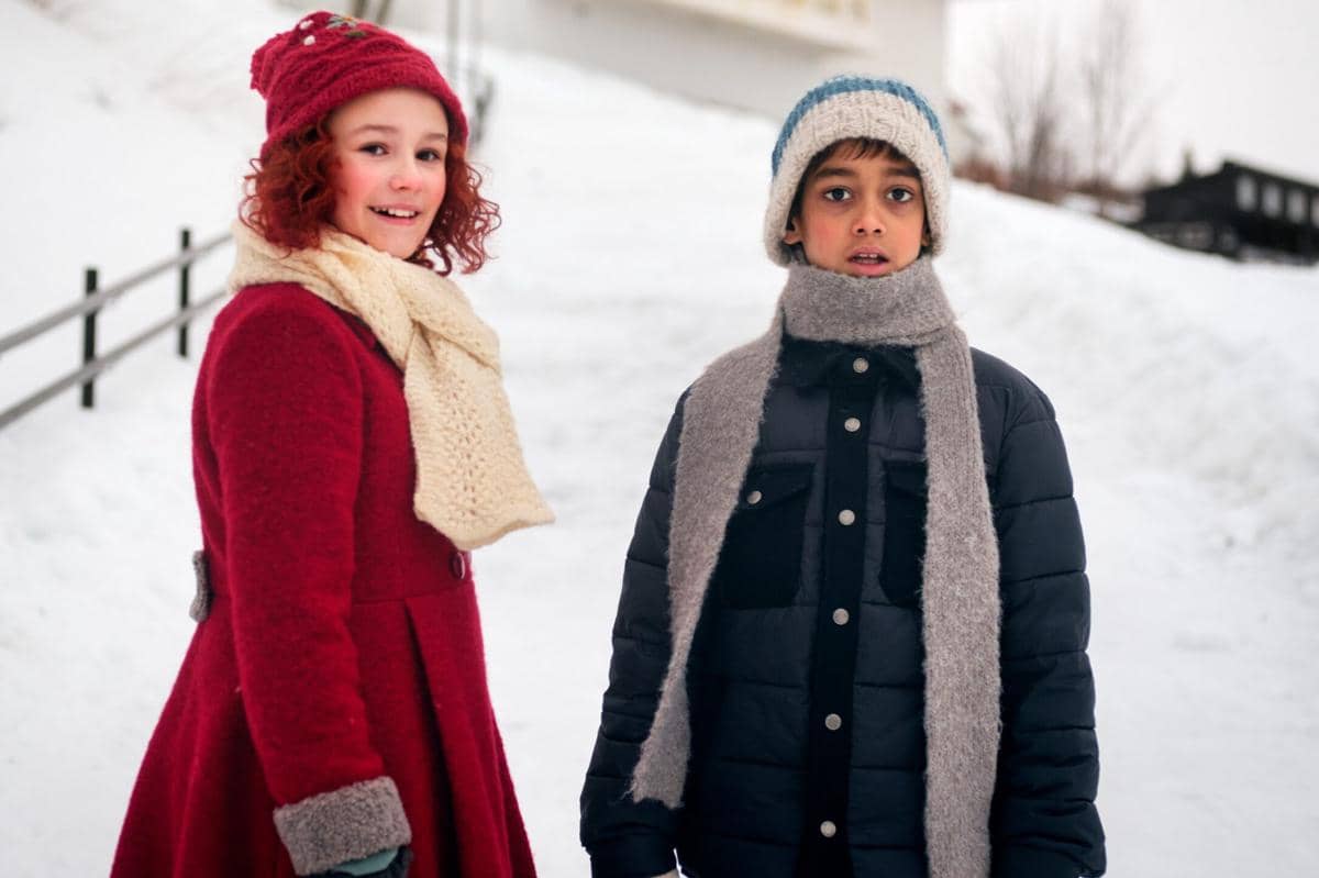 adegan dalam film The Snow Sister