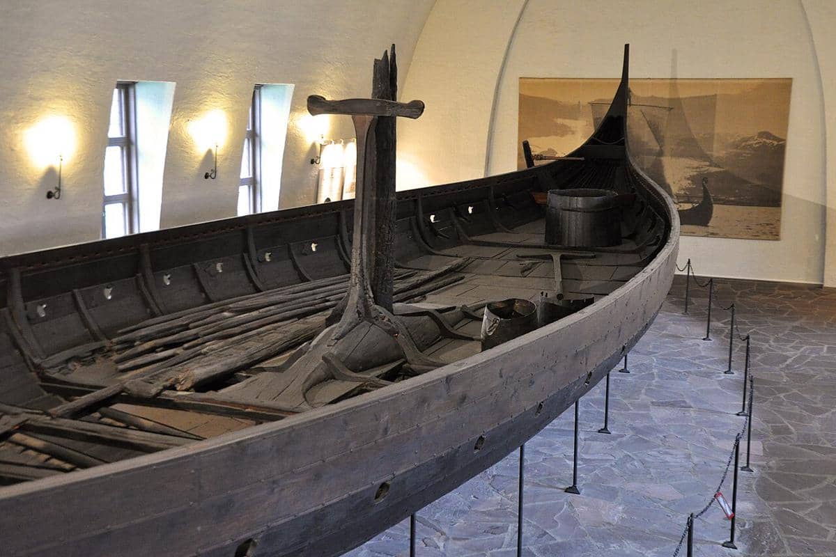 Kapal Gokstad peninggalan bangsa Viking