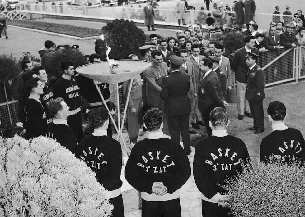 Olimpiade Musim Dingin tahun 1956 diadakan di Cortina d'Ampezzo
