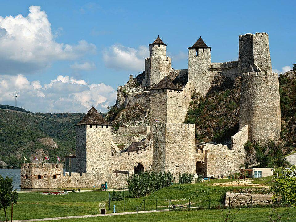 5 Fakta Menarik Benteng Golubac, Benteng Kokoh Penjaga Jalur Danube