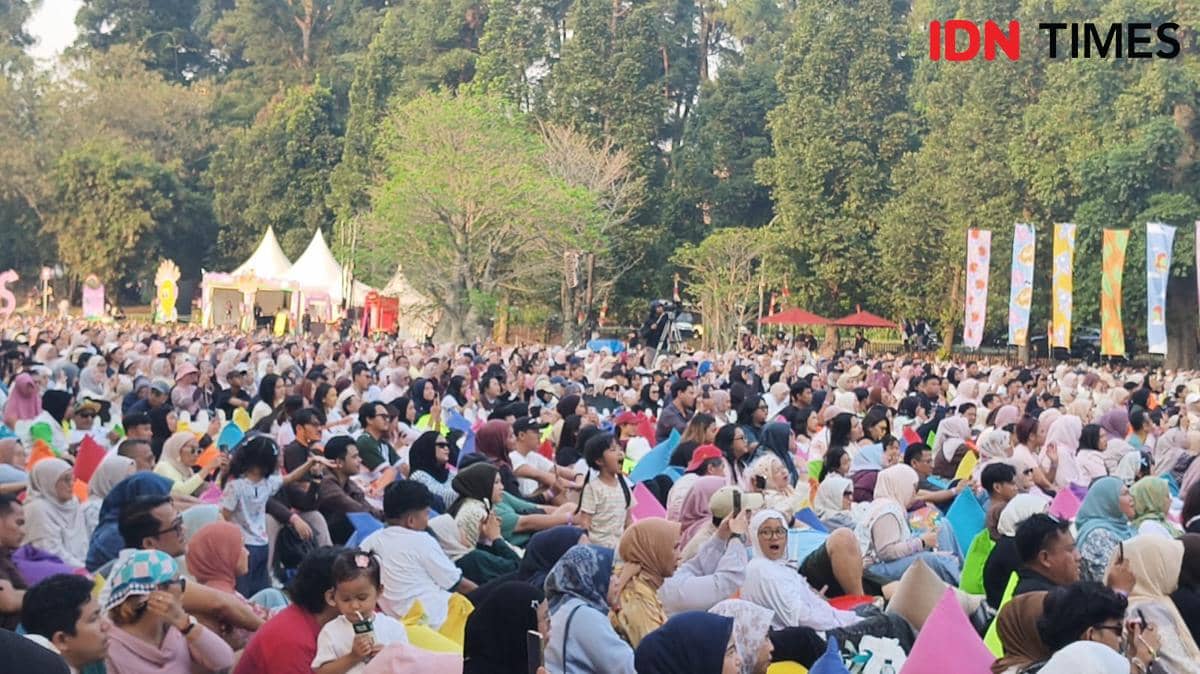Sunset di Kebun, Konser Berbalut Edukasi Lingkungan Sedot 10 Ribu Penonton