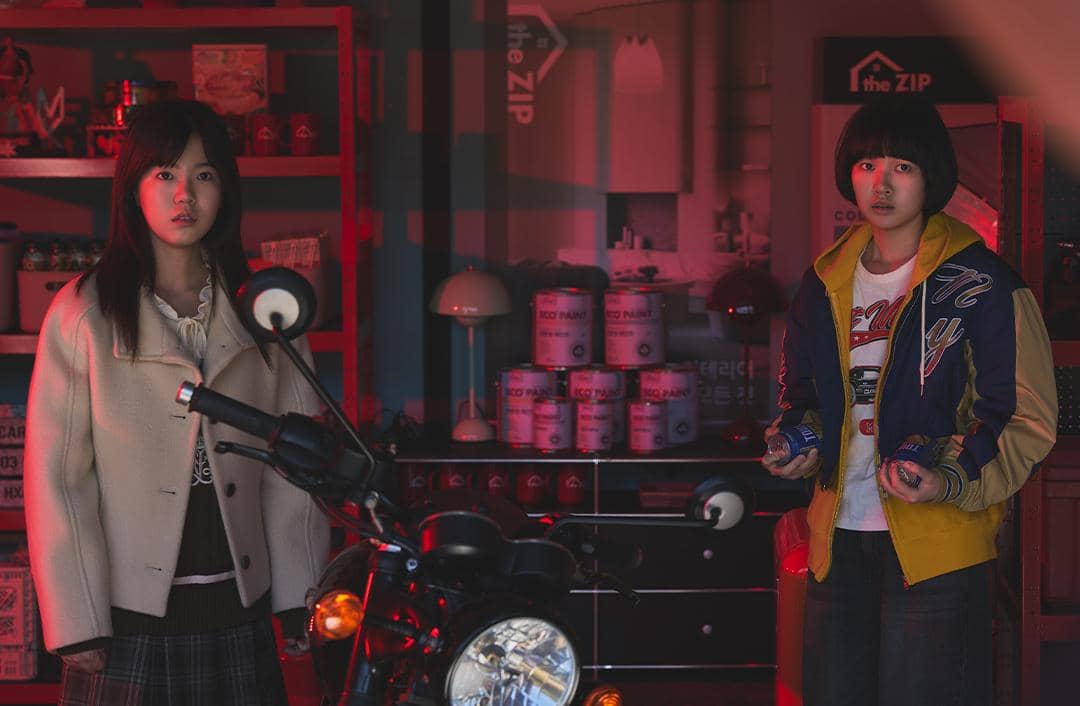 Do Young Seo dan Jeon Si Hyun di drama The Affair Was Just the Beginning