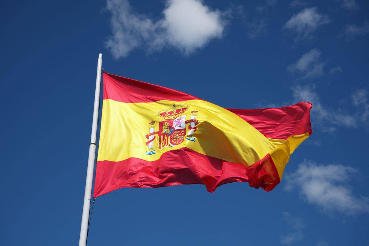bendera Spanyol