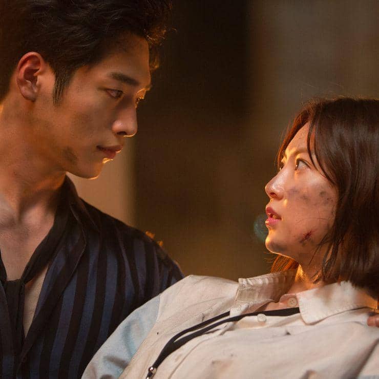Seo Kang Joon dan Gong Seung Yeon dalam drama Are You Human?