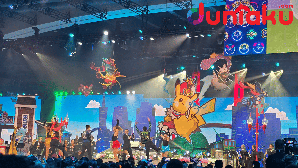 Para personel 8-Bit Big Band tampil di panggung dengan musik saat membuka 2026 Pokémon World Championships.