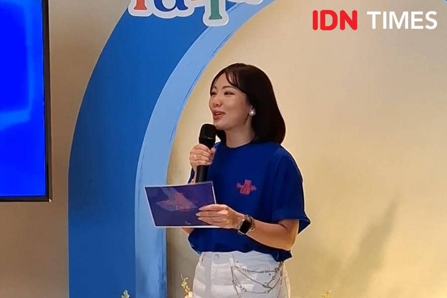 Tya Magdalena dan Angel Pieters dalam sesi intimate sharing bertajuk “Merawat Diri, Merawat Jiwa”, bagian dari rangkaian Thank You Mom Club