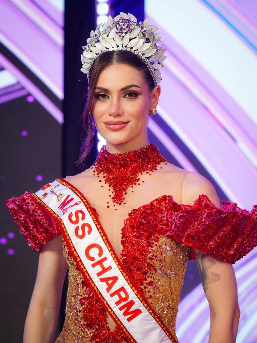 Potret Miss Charm 2025 Berkunjung ke India