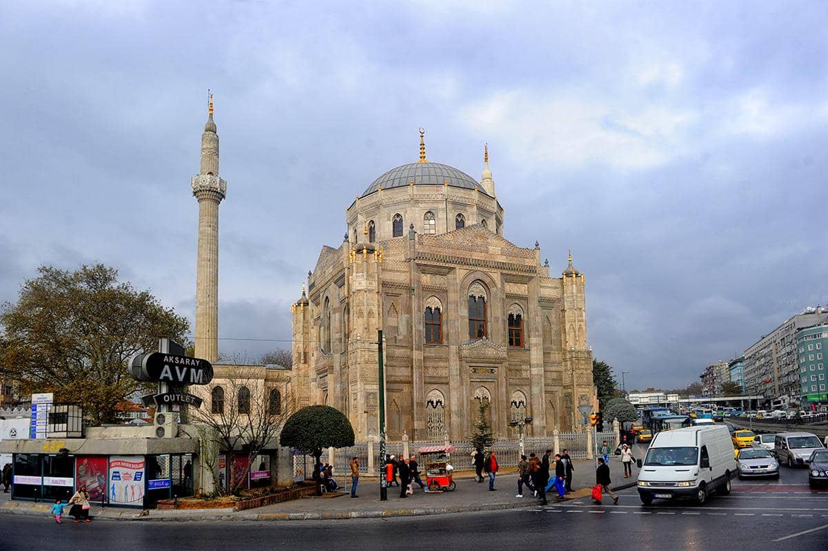 5 Fakta Masjid Pertevniyal Valide Sultan, Warisan Ottoman di Istanbul