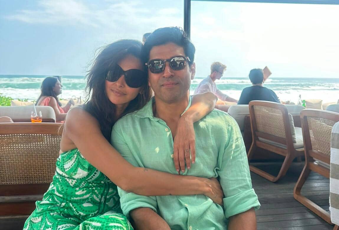 Liburan di Bali, Shibani Dandekar Pamer Kemesraan Bareng Farhan Akhtar