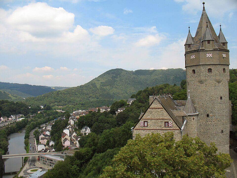 Kastil Altena di Jerman