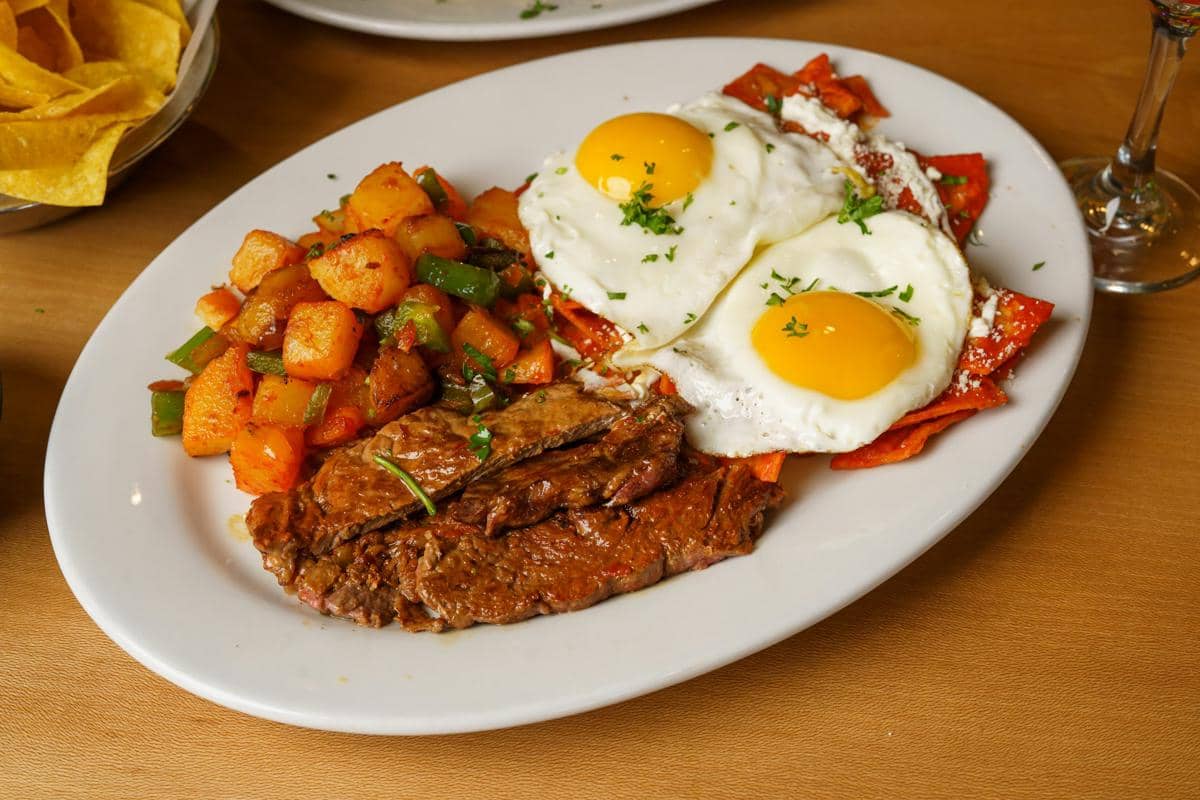 Resep Bo Ne, Menu Sarapan Berbahan Steak dan Telur Goreng
