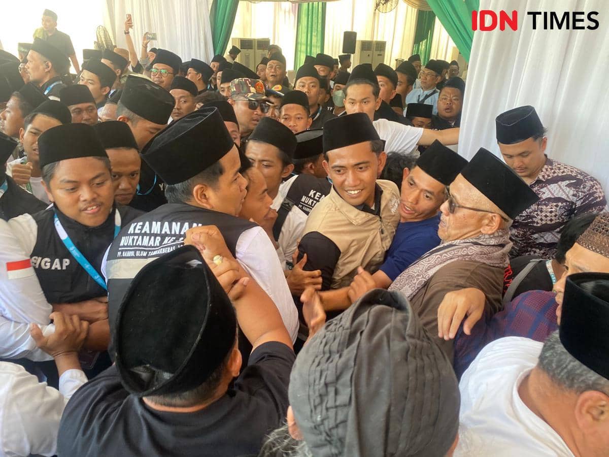 Muktamar Memanas, Massa Nilai Perkum Jegal Gus Yusuf dan Gus Salam