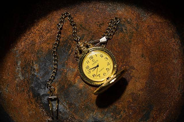Fase Perkembangan Jam Tangan, dari Jam Saku hingga Smartwatch