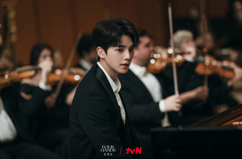Song Kang di drama Four Hands, Two Sonatas