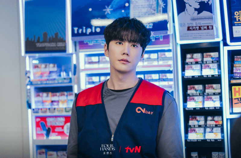 Lee Jun Young di drama Four Hands, Two Sonatas
