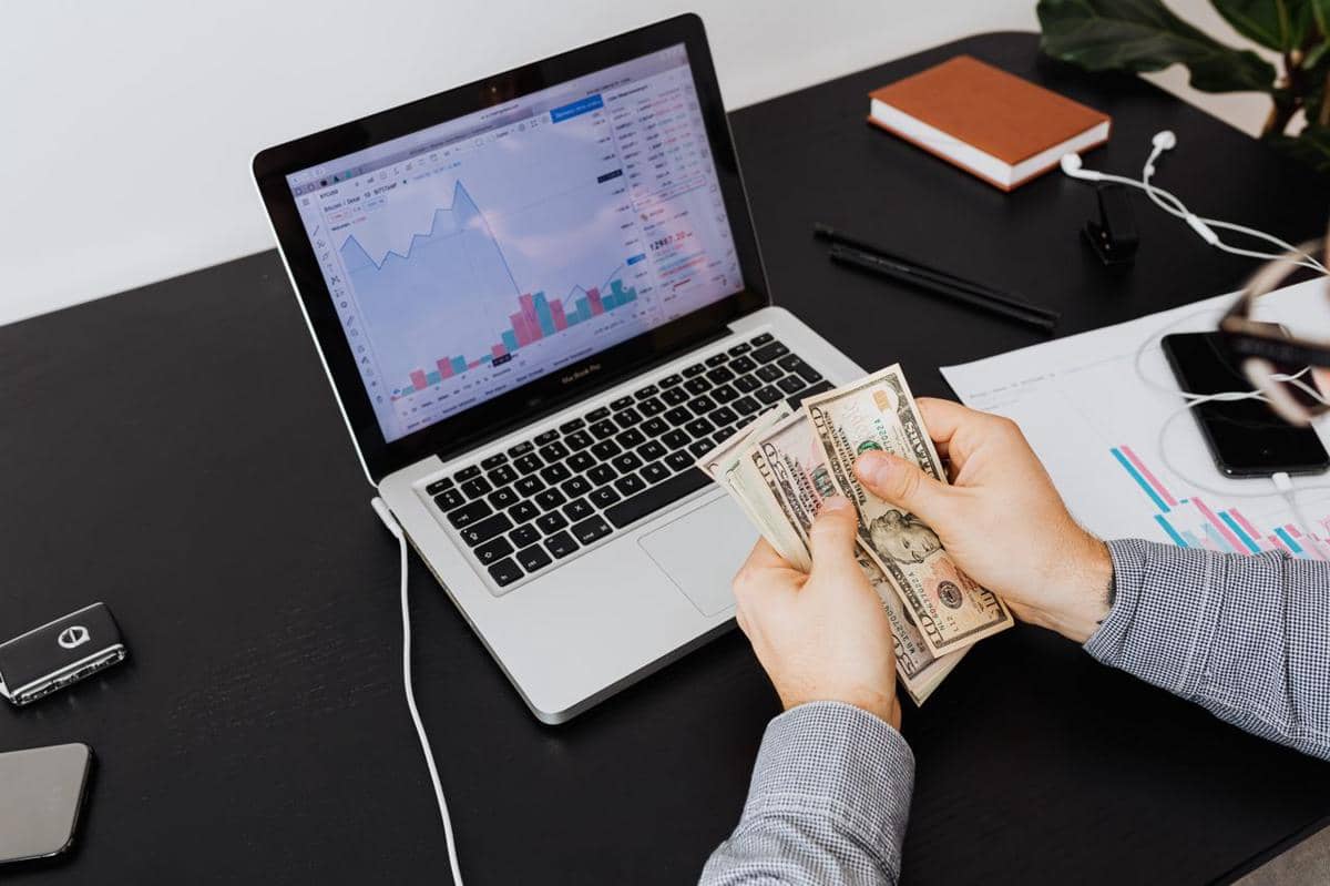 Jangan Tertukar! Ini Perbedaan Stop Loss, Cut Loss, dan Take Profit