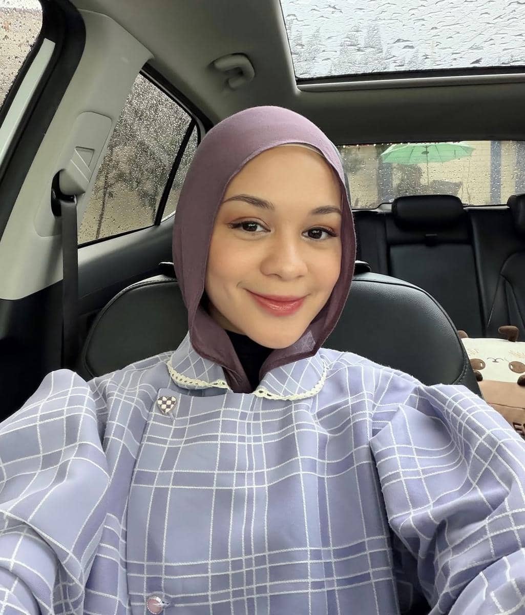 inspirasi makeup ala Tantri Namirah