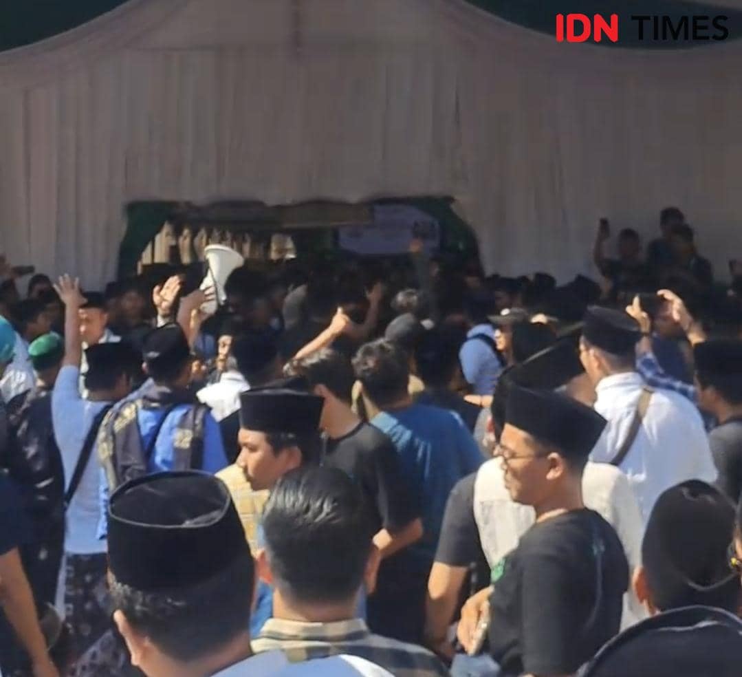 Pendukung Gus Yusuf Jebol Barikade, Sidang Muktamar ke-35 NU Jeda