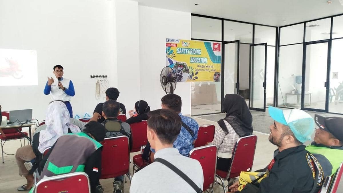 Ojol Kabupaten Dairi Dapat Edukasi Safety Riding