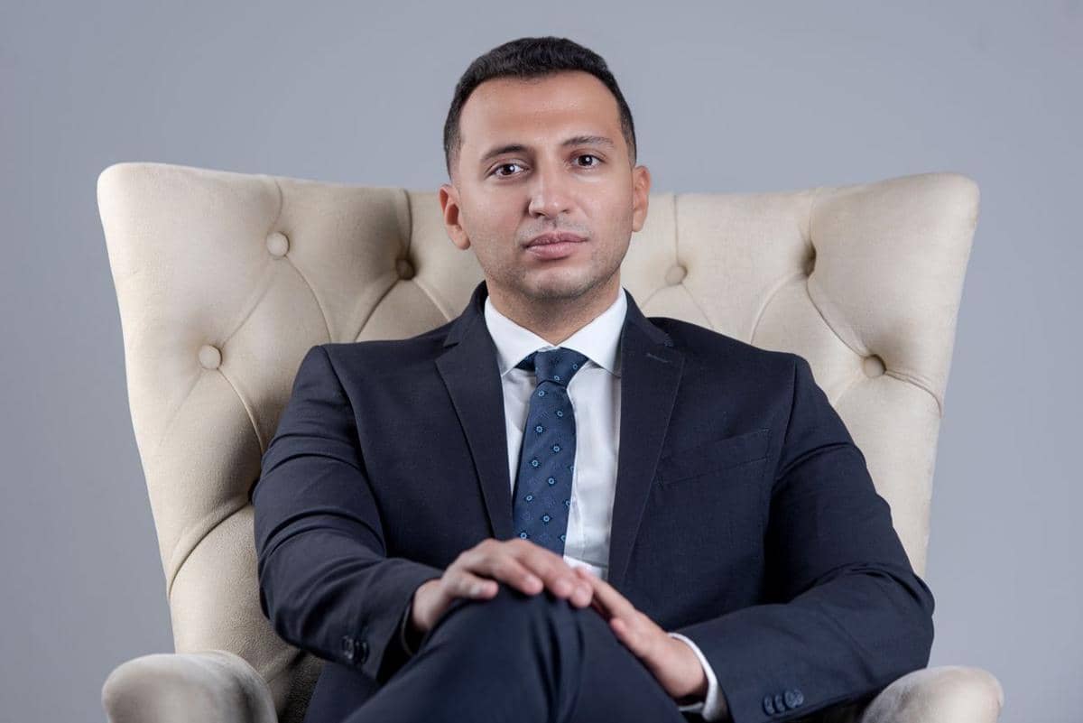 7 Reminder agar Gak Jadi Pejabat Tone Deaf, Terbuka pada Kritik