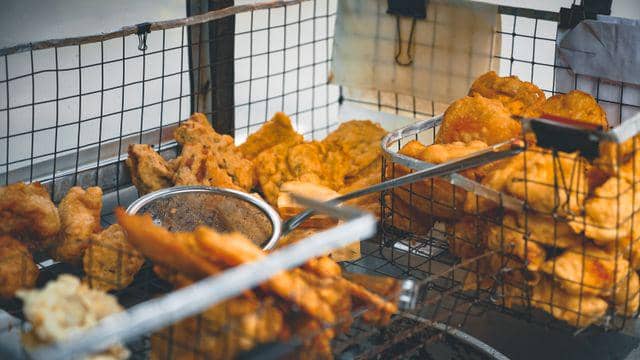 5 Jajanan Pinggir Jalan yang Bisa Dijadikan Ide Sarapan Saat Kepepet
