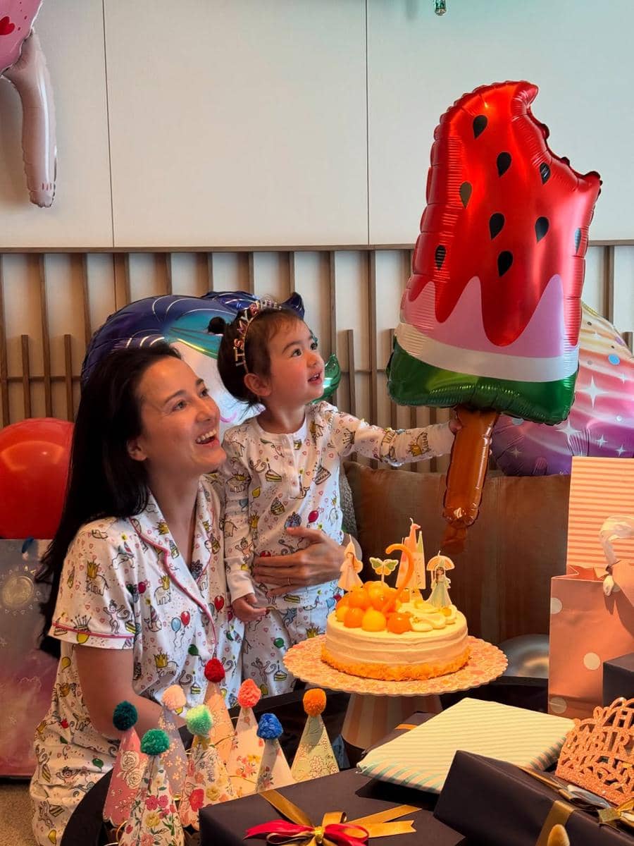 OOTD ibu-anak ala Julie Estelle dan Brielle