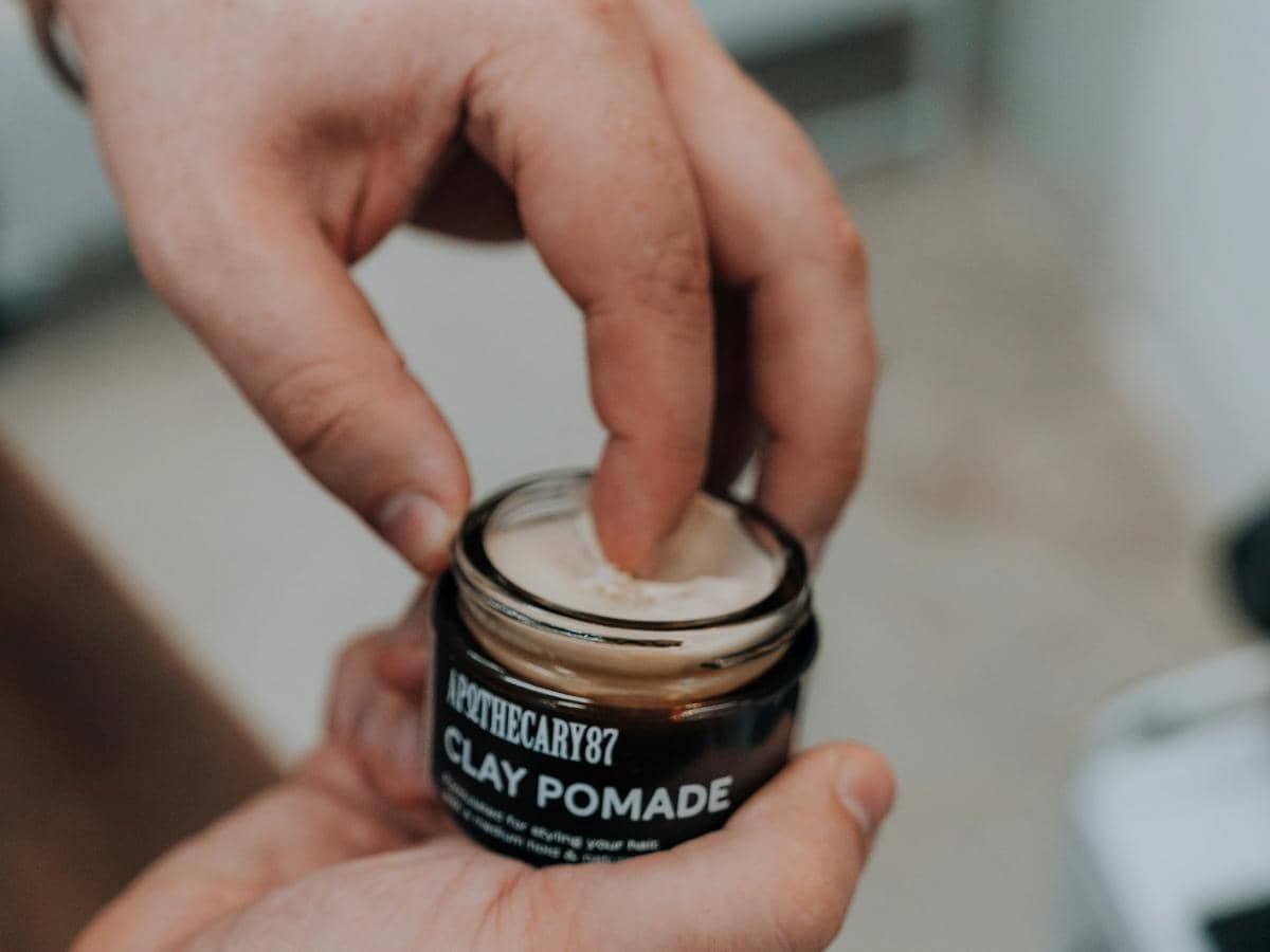 5 Rekomendasi Pomade Clay Based yang Bikin Gaya Rambut Kuat
