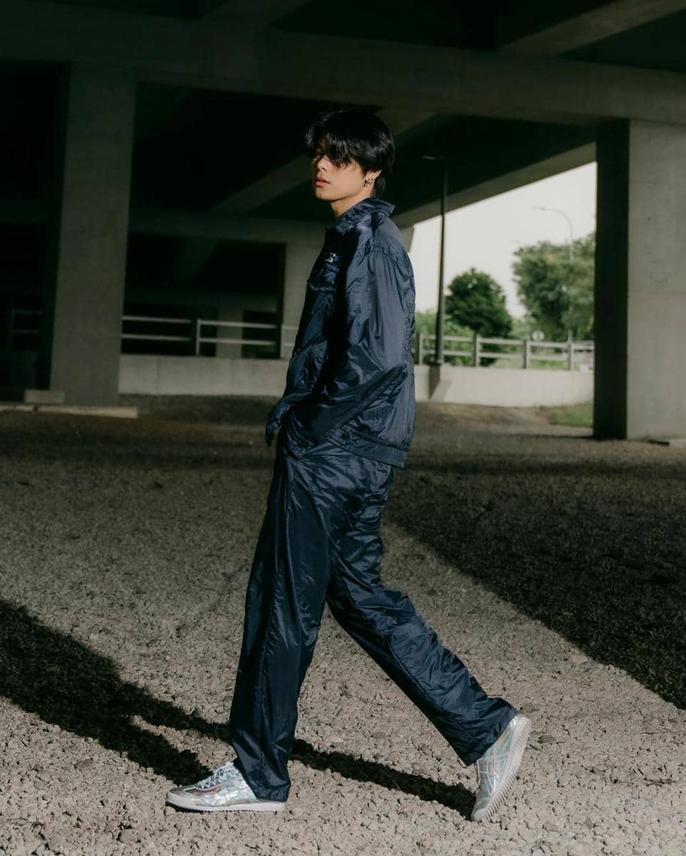 OOTD Pakai Sneakers ala Glenn Yong