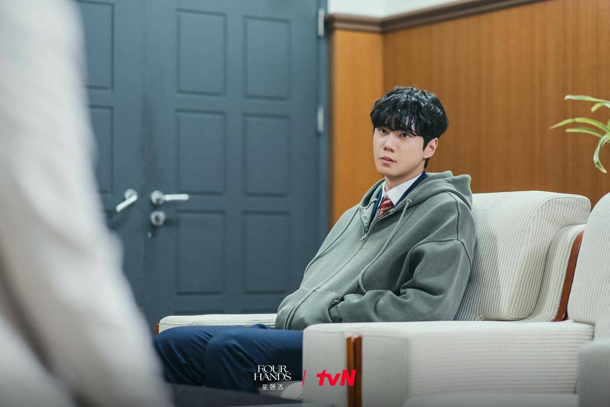 Potongan adegan drama Korea Four Hands, Two Sonatas yang dibagikan akun X CJnDrama dalam still cut promosi.