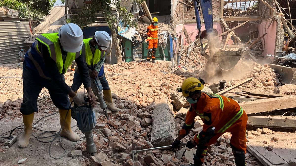 Gedung Hogwan Bumiayu Roboh, 3 Warga Meninggal, Termasuk 2 Anak
