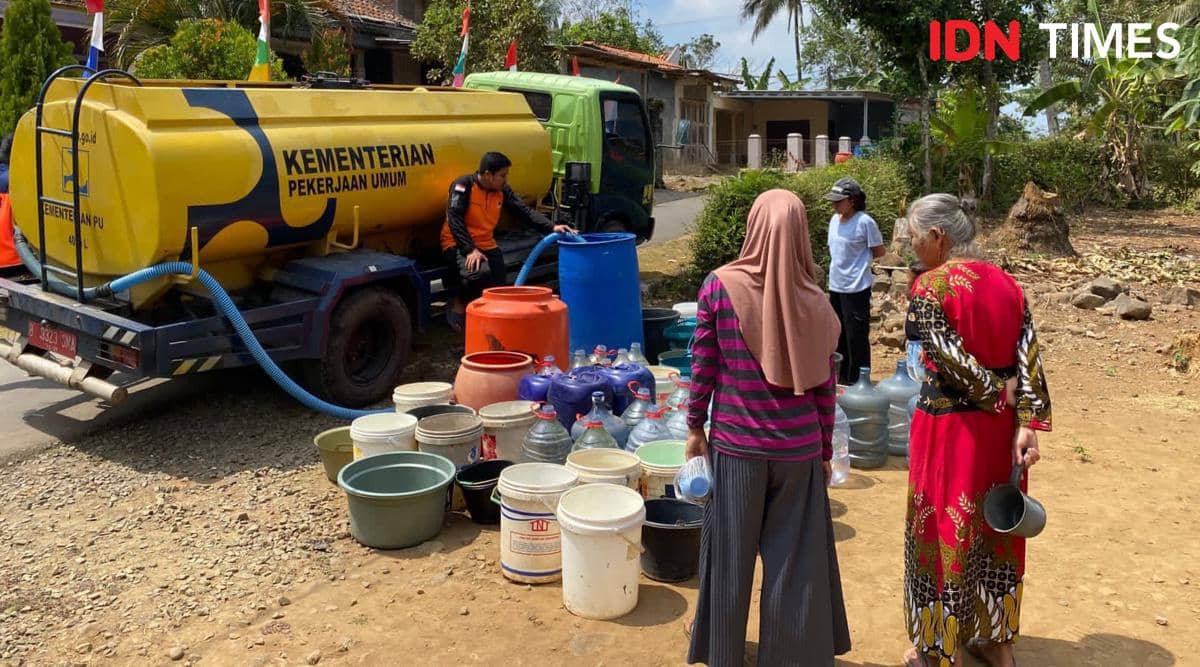 Kemarau Panjang di Cilacap, 17 Ribu KK Kesulitan Air Bersih