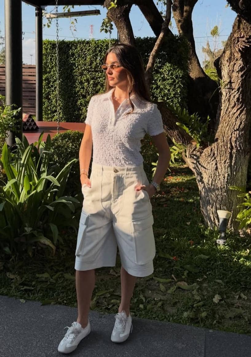 Gemma Pinto berpose dengan gaya outfit of the day (OOTD) yang dibagikan melalui akun Instagram @gemmpinto.