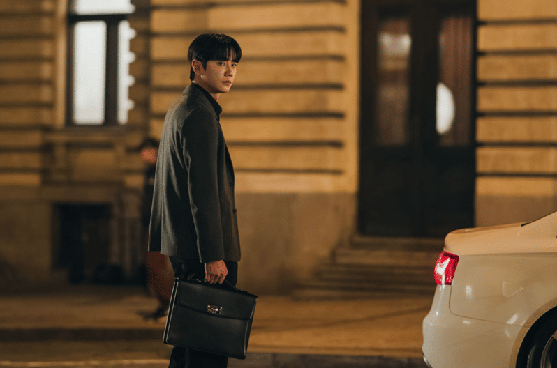 Lee Jun Young di drama Four Hands, Two Sonatas