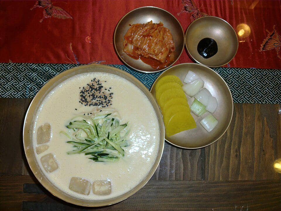 Kongguksu, Mi Kedelai Khas Korea yang Populer Saat Musim Panas