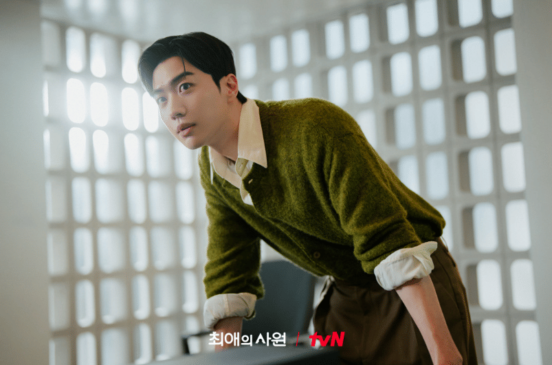 Cuplikan adegan dalam drama Korea My Bias, My Boss yang didokumentasikan oleh stasiun televisi tvN.