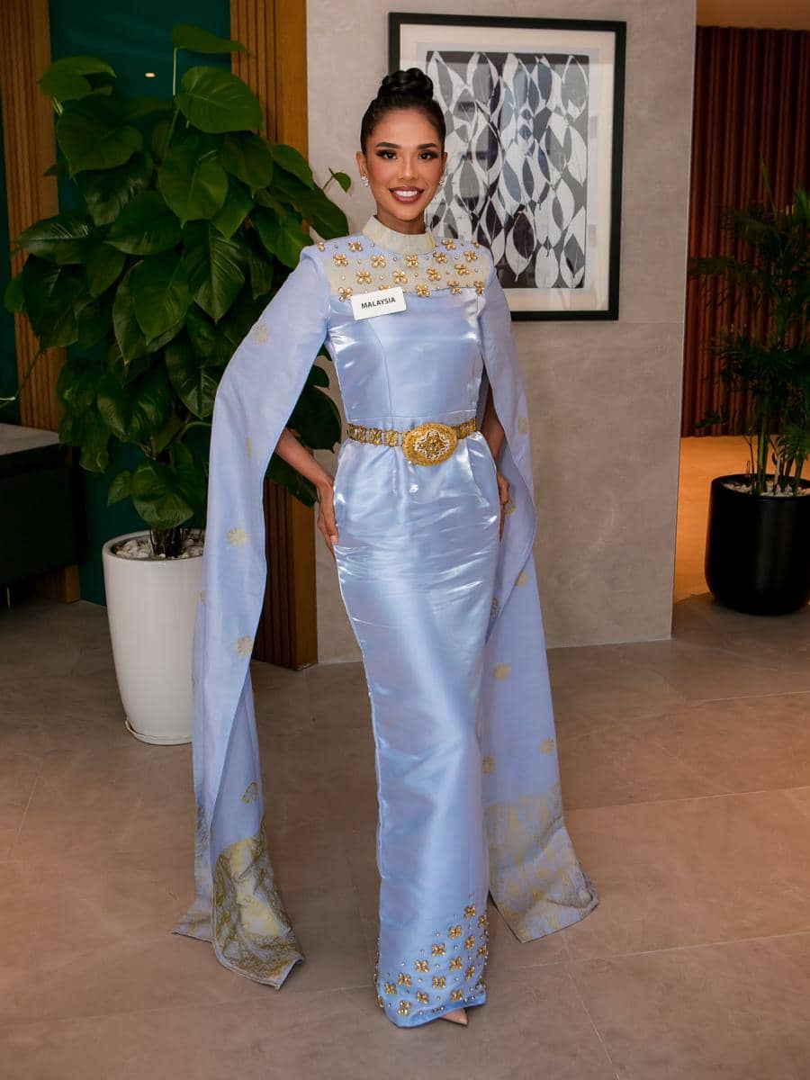 Miss Malaysia di sesi Deep Interview Miss World 2026