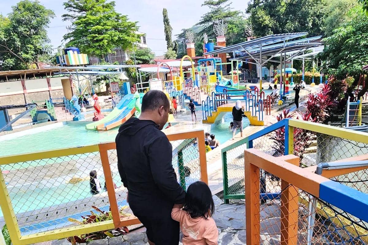 Wana Wisata Dander, Bojonegoro