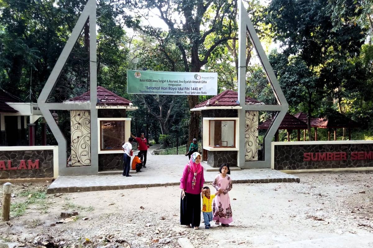 Wana Wisata Sumber Semen, Rembang