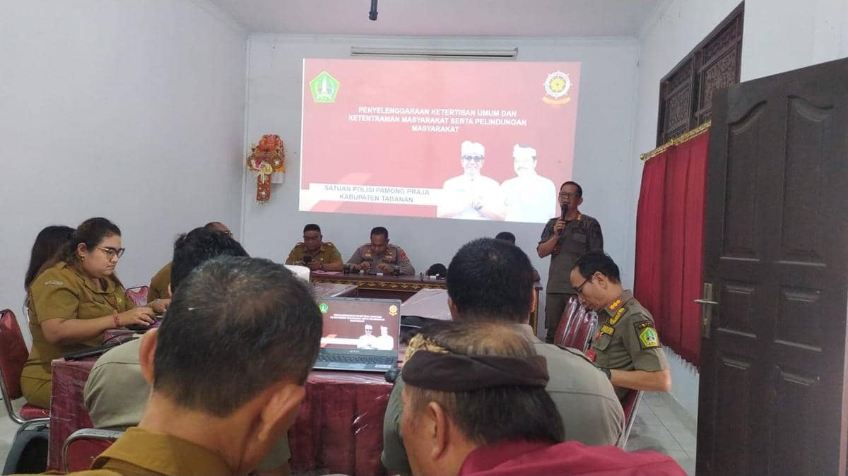 Satpol PP Tabanan Sosialisasi Perda Tata Ruang di Kerambitan