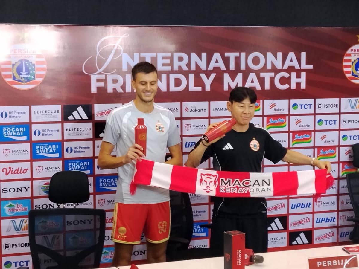 Saat Cyrus Margono Yakinkan Alexander Jeremejeff Gabung Persija
