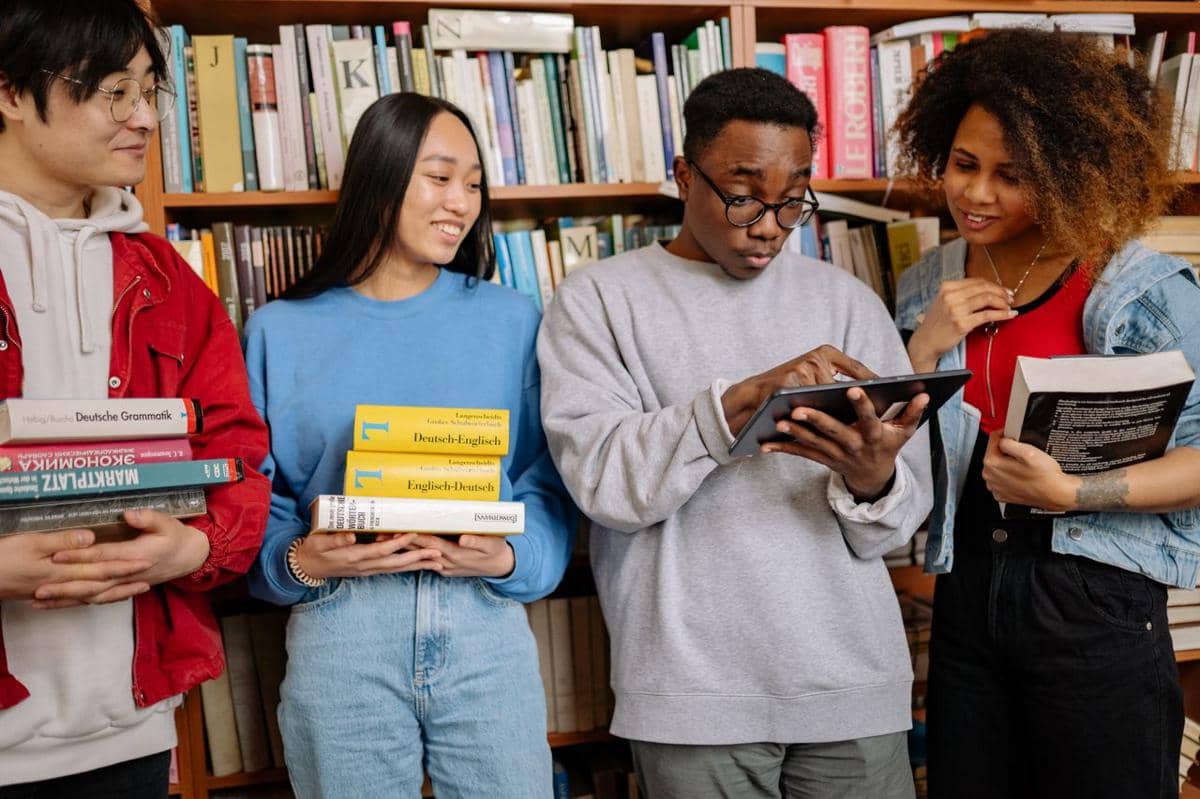 5 Alasan Book Club Lokal Bisa Bikin Kamu Makin Rajin Membaca